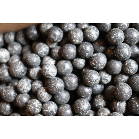 Une belle gamme de billes en terre toute en couleur