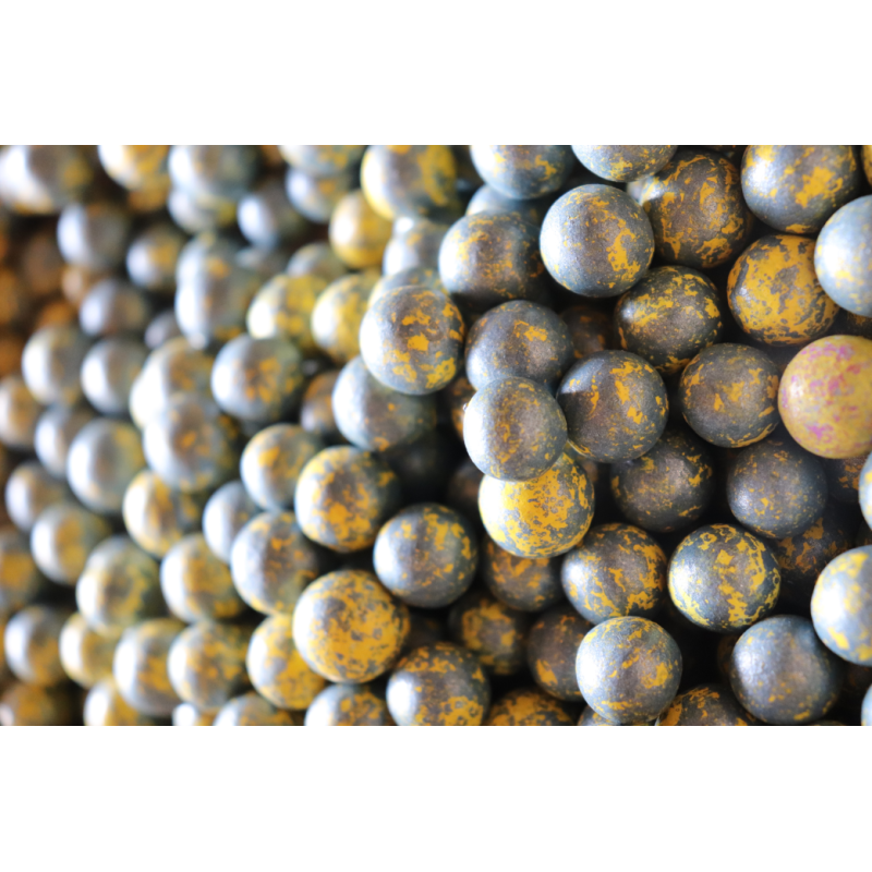 Une belle gamme de billes en terre toute en couleur